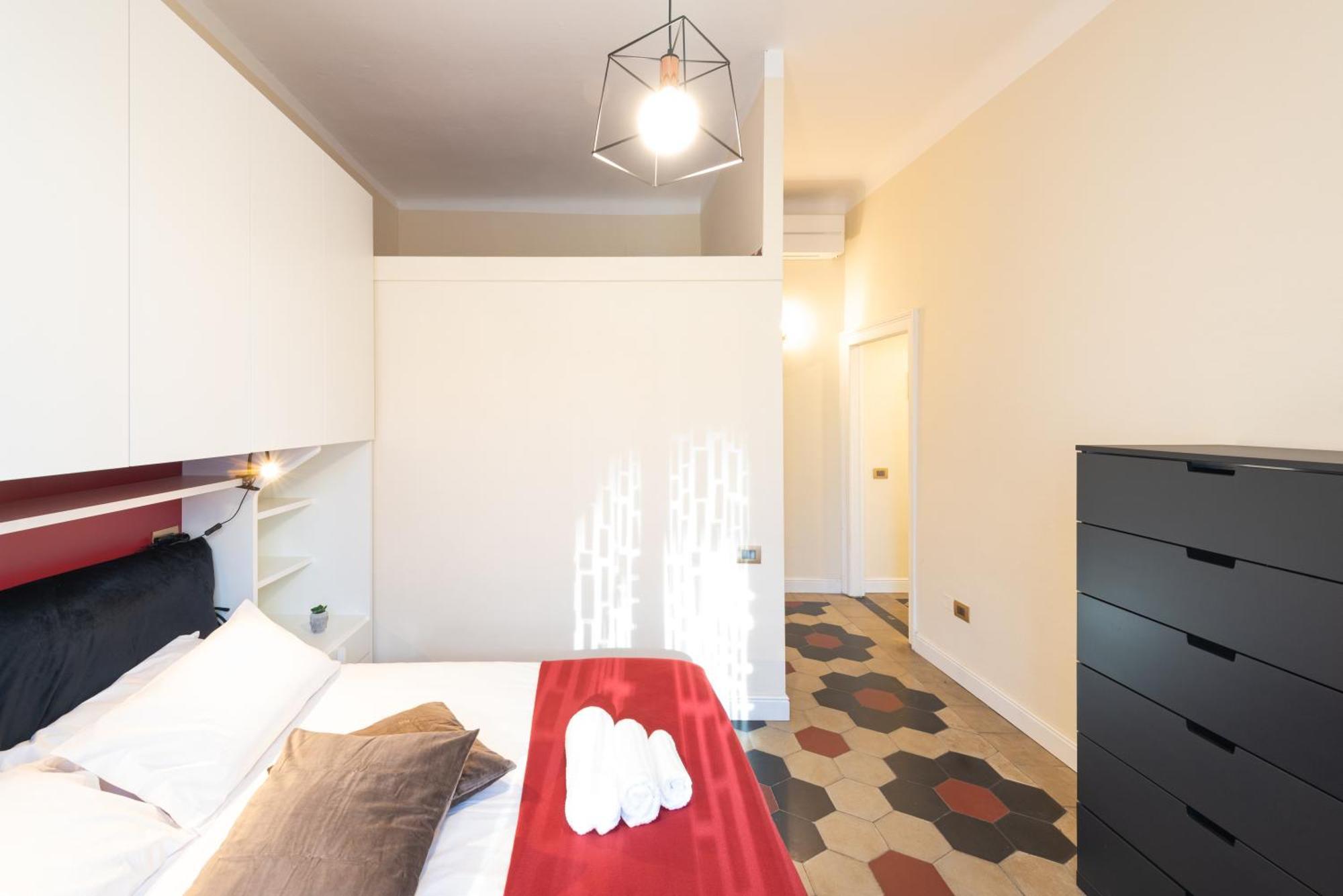 10' Duomo & Central Station Large Apartment Milan Luaran gambar