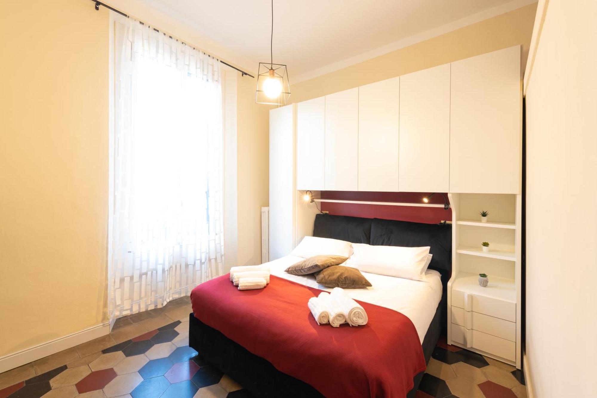 10' Duomo & Central Station Large Apartment Milan Luaran gambar