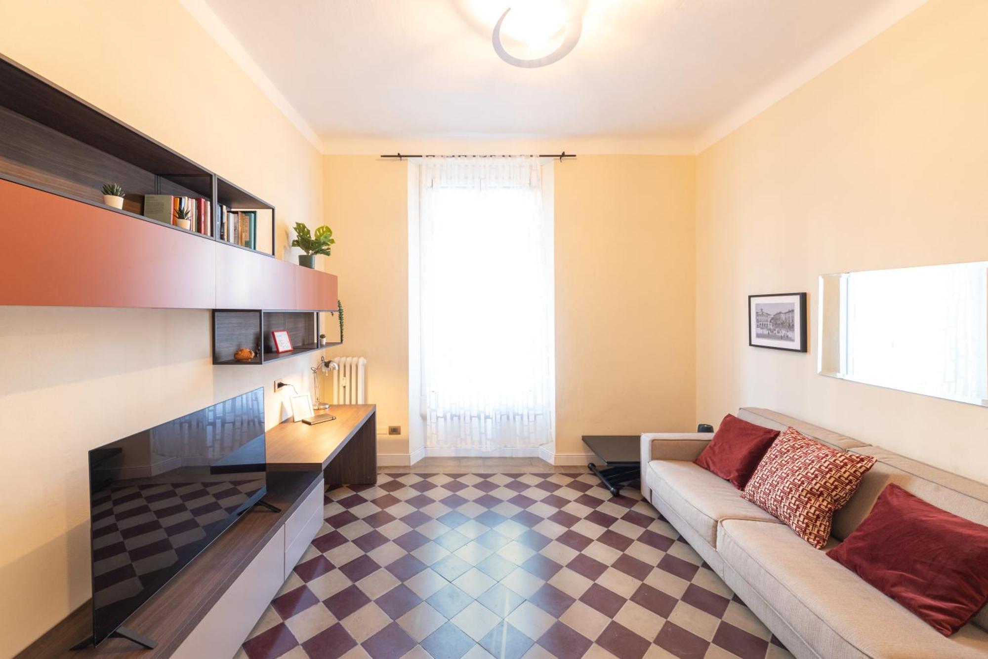 10' Duomo & Central Station Large Apartment Milan Luaran gambar